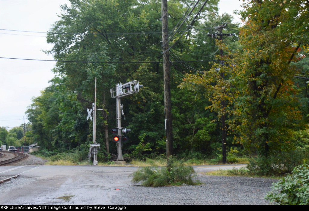 CSX M 406 Is Approaching